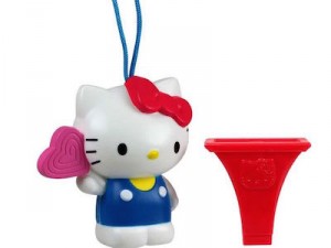 4_hello-kitty-whistle